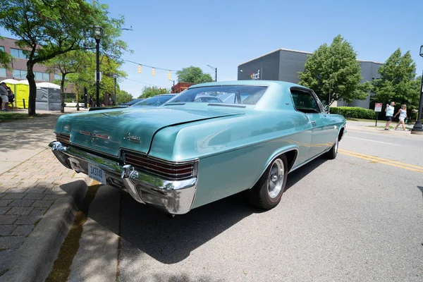 2021 Dağı. Clemens Hot Rod Araba Fuarı ve Cruise Dağı 'nda. Clemens, Michigan 06-05-2021