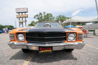 Metrokruvazörler 2021 Babalar Günü Araba Fuarı, Warren, Michigan, 06-20-2021