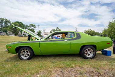 Metrokruvazörler 2021 Babalar Günü Araba Fuarı, Warren, Michigan, 06-20-2021