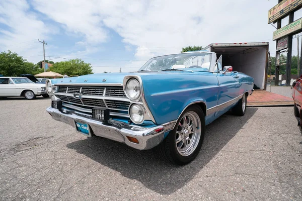 Metrocruisers 2021 Father Day Car Show Warren Michigan 2021 — Stock Photo, Image