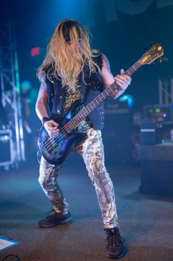 Sunset Boulevard Band, Chesterfield, Michigan 'daki Diesel Concert Lounge hayranları için 06-26-2021' de ilk performansını sergiliyor.