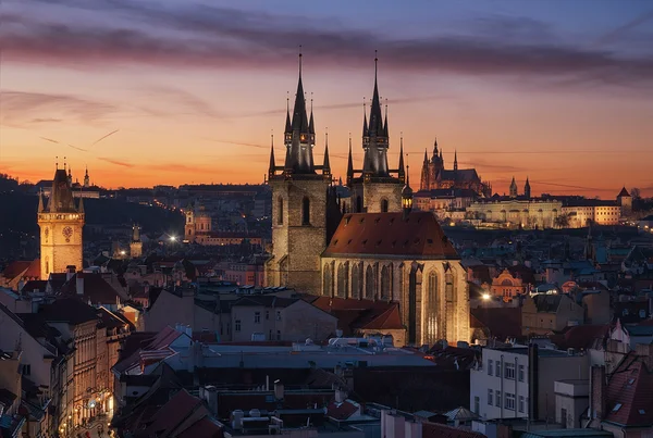 Cathédrale Saint-Vitus et église Notre-Dame de Prague , — Photo
