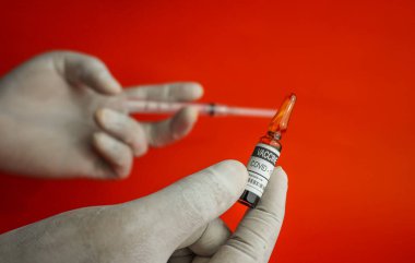 COVID-19 aşı konsepti, koronavirüs aşısı, aşı ve yeni korona virüsü enfeksiyonu tedavisi