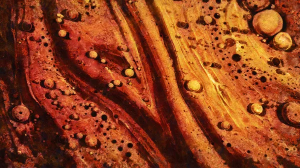 Tuval üzerine kırmızı ve sarı boya katmanları. Sanat eserinin bir parçası. Soyut arkaplan