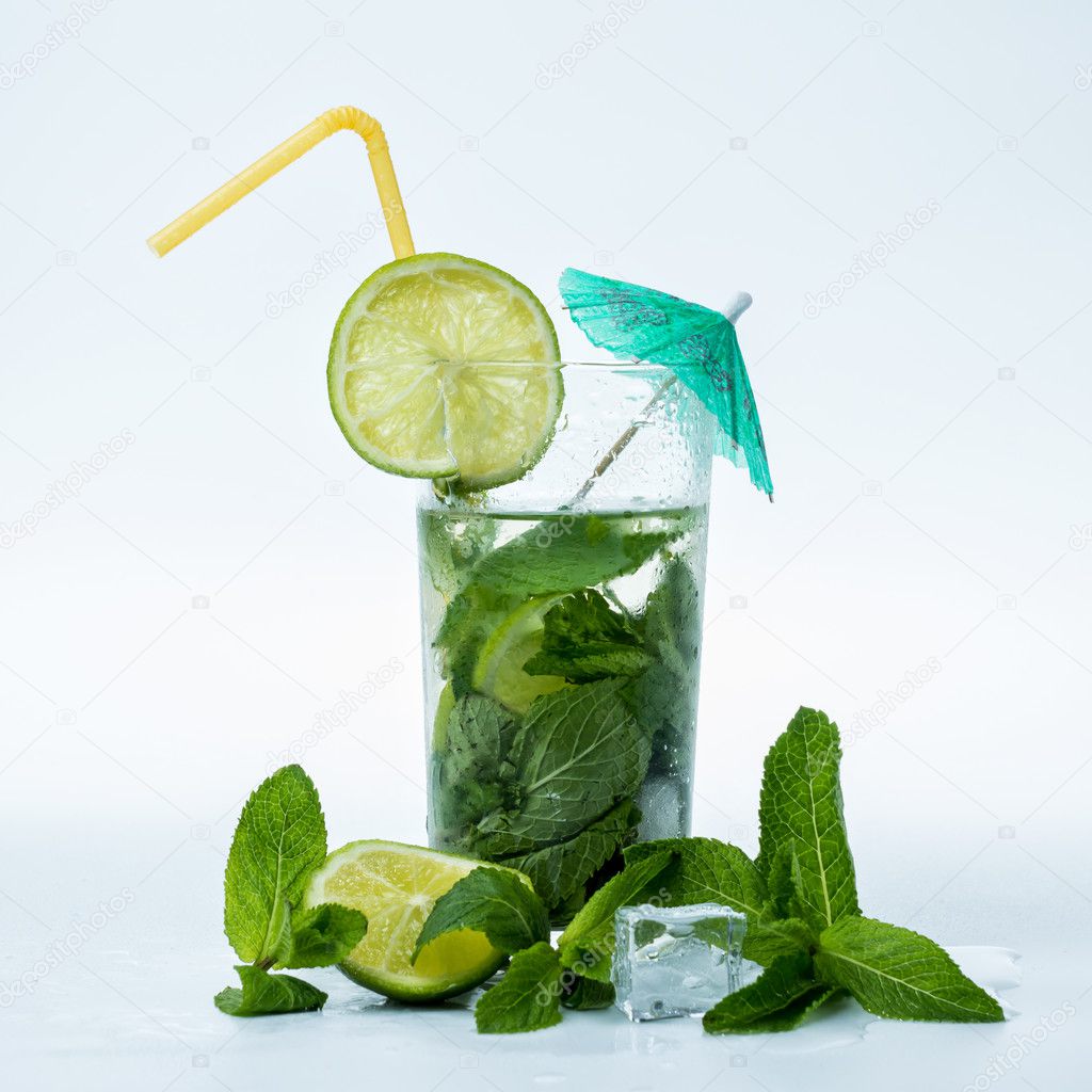 Mohito cocktail