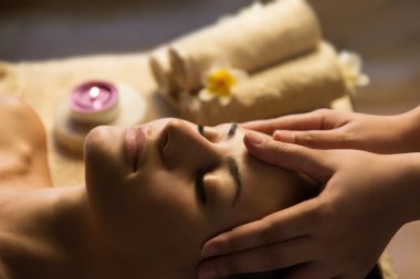 yüz spa Masaj