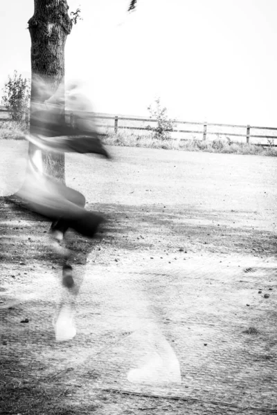 Motion Blur Niños Jugando Patio Recreo Orientación Retrato —  Fotos de Stock