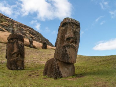 Ön iki Moai