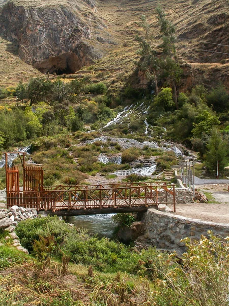 Entrada de caverna perto do Tarma — Fotografia de Stock