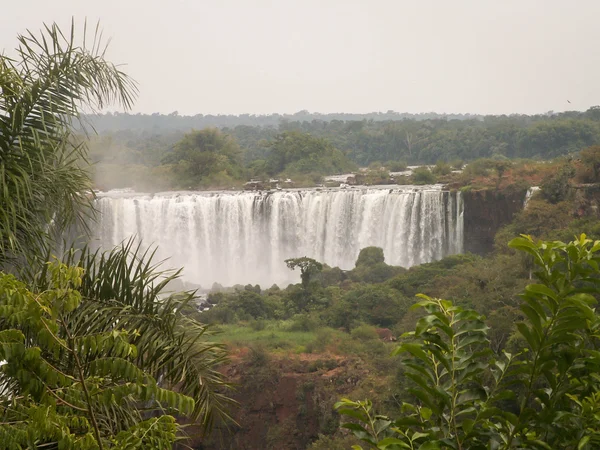 Iguazu széles vízesés — Stock Fotó