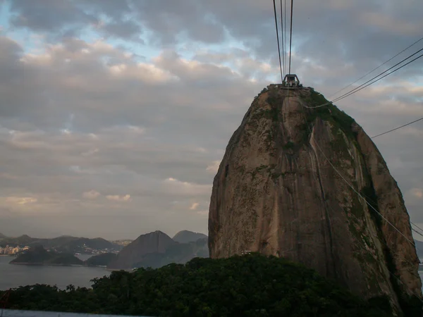 Cable Car To Sugar Loaf — Stock Photo, Image