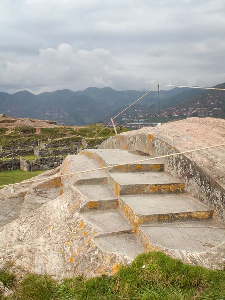 Pedra esculpida Ollantaytambo — Fotografia de Stock