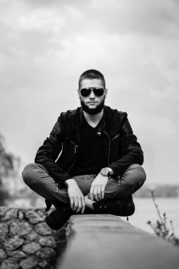 Sakallı Gölü ile açık