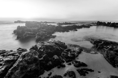 Akşam gün batımı Denizde