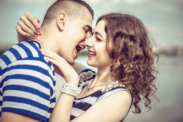 Pretty couple outdoor — Stock Photo, Image