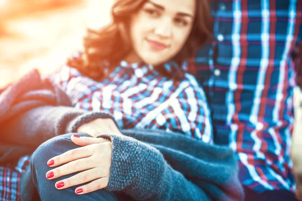 Pareja feliz joven —  Fotos de Stock