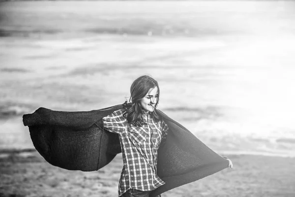 Jovem menina feliz — Fotografia de Stock