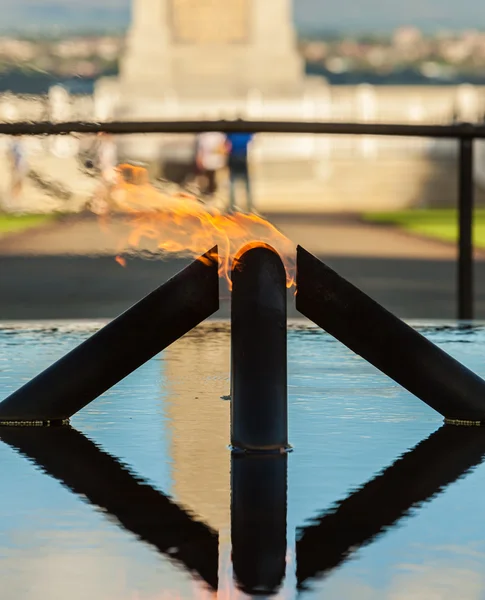 De vlam van de herdenking — Stockfoto