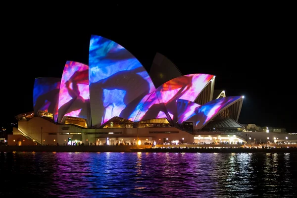 Sydney Opera House op het levendige festival — Stockfoto