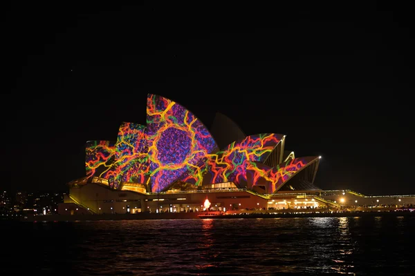 Opera house - Festival vívido de Sydney . —  Fotos de Stock