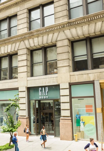 Gap store on Broadway, New York city — Stock Photo, Image