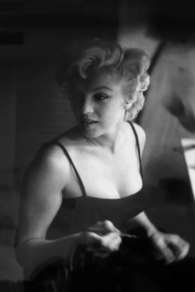 Potret Marilyn Monroe Oleh Fotografer Sam Shaw Pameran Foto Sam — Stok Foto