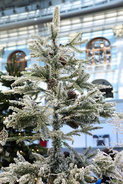 Árvore de Natal. Gostiny Dvor — Fotografia de Stock