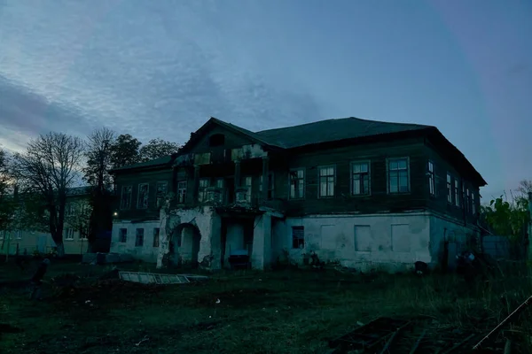 Mansión Rusa Abandonada Del Siglo Xviii Atardecer — Foto de Stock