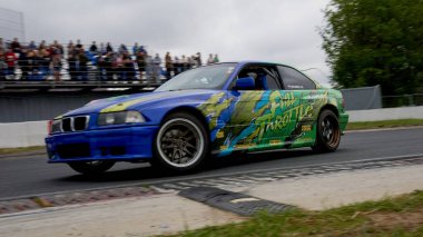 Moskova, Rusya - 05.29.2021: Moskova yakınlarındaki ADM Hipodromu 'nda DRIFT ExPO Paten Modu Festivali