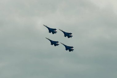 Zhukovsky, Moskova bölgesi, Rusya - 24,07.2021: MAKS 'te akrobatik takımların performansı 