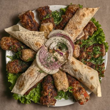 Kafkas kebap ve shawarma çeşitleri.