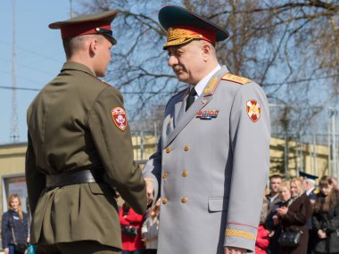 Moskova, Rusya - 20.04.2018: Moskova 'daki Rosgvardia yönetim destek alayının 100. yıldönümünü kutlamak