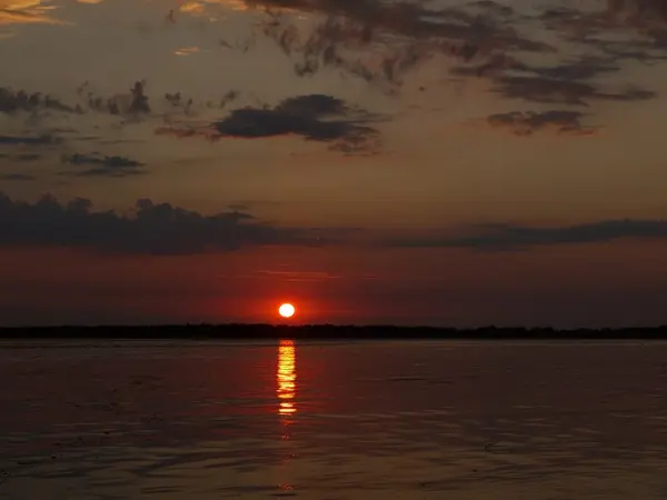 Por do sol da água — Fotografia de Stock