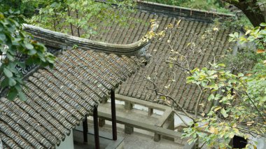 Geleneksel isimle güzel ve eski Çin bahçe manzarası