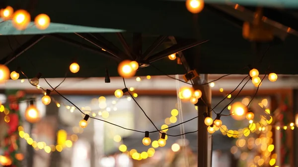 Vue Sur Rue Noël Avec Les Lumières Décoratives Allumées Air — Photo