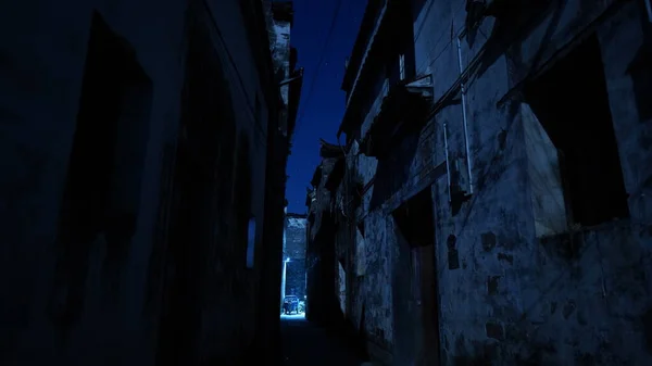 Tranquilo Hermoso Pueblo Chino Con Las Estrellas Del Crepúsculo Cielo — Foto de Stock