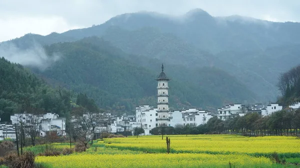 Beautiful Old Village View Old Buildings Natural Environment Countryside South — Stock Photo, Image