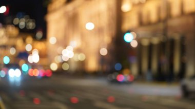 Bulanık şehir gece görüşü Renkli ışıklar gece açık