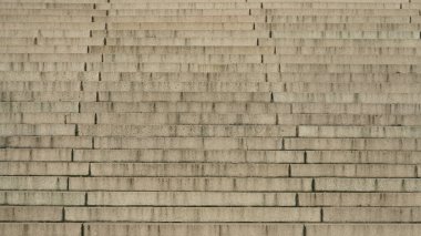 Dağlarda bir sürü merdiven ve merdiven var.