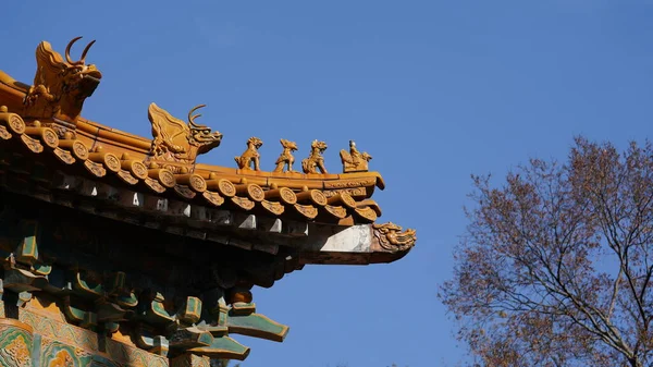 Typical Classical Chinese Temple Buildings View Red Wall Door Golden — Stock Photo, Image