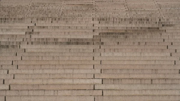Vista Clara Das Escadas Com Muitas Escadas Nas Montanhas — Fotografia de Stock