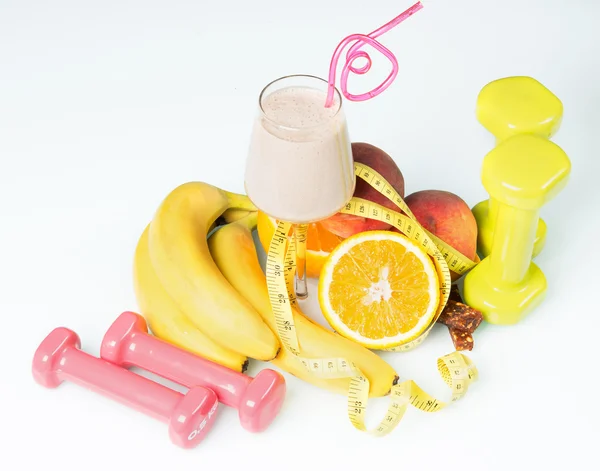 Proteinshake mit Früchten — Stockfoto