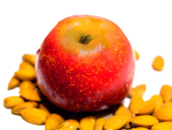 Apple and nuts — Stock Photo, Image