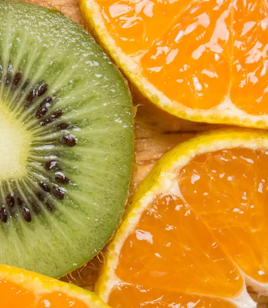 Fresh citrus and kiwi — Stock Photo, Image