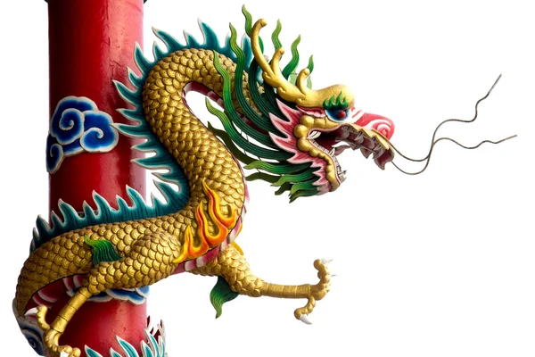 Tek Kişilik altın Çince Dragon sarılmış kırmızı kutup çevresinde izole beyaz arka plan.