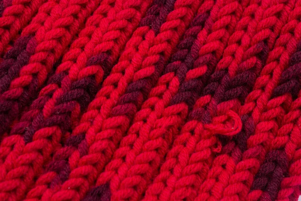 Red silk prom. I knitted a crossing pattern. — Stock Photo, Image