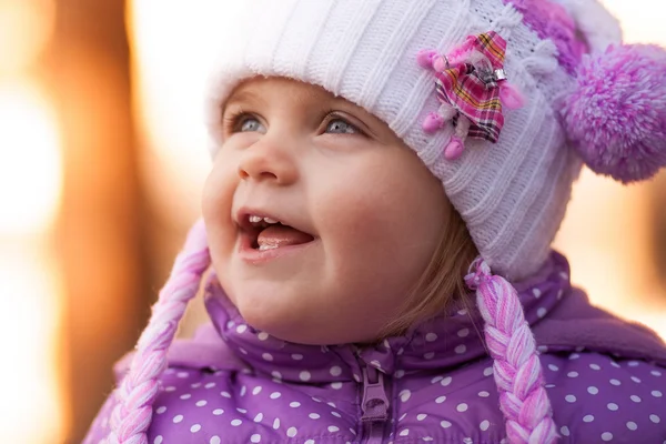 Portrait of a little girl — Stock Photo, Image