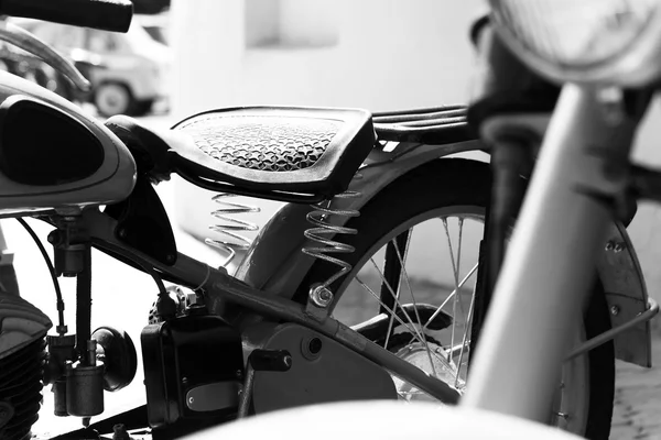 Oude motorfiets. Close-up. — Stockfoto
