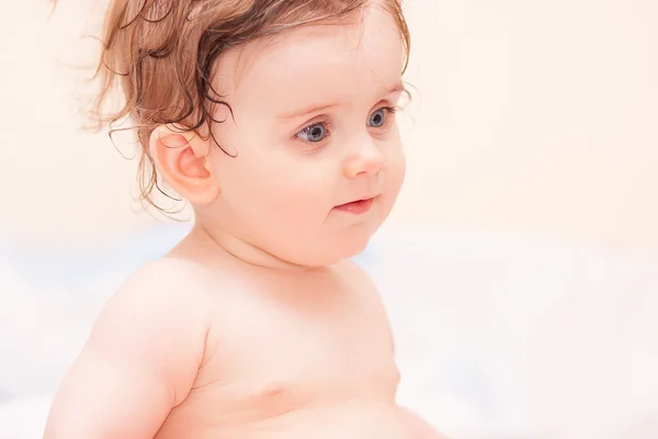 Little girl with blue eyes — Stock Photo, Image