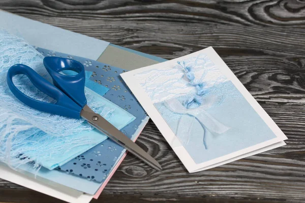 Tarjeta Felicitación Con Elementos Tonos Azules Materiales Para Hacer Postales — Foto de Stock